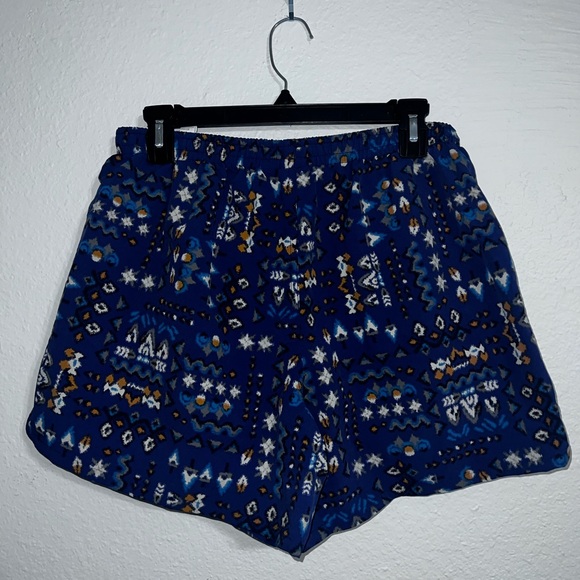 Women’s Patagonia Shorts Size M - Picture 4 of 4